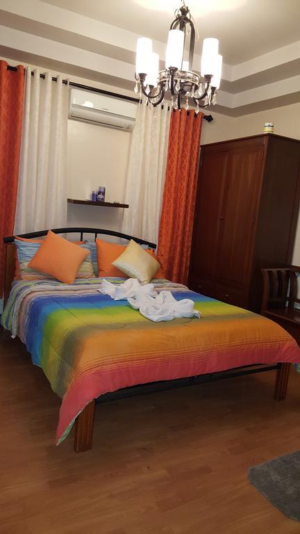 Mactan Breeze - Airport Bed And Breakfast Lapu-Lapu City Eksteriør billede